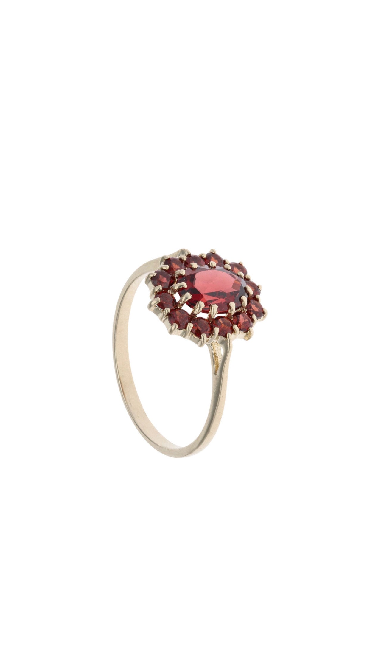 9ct Yellow Gold Garnet Cluster Ring