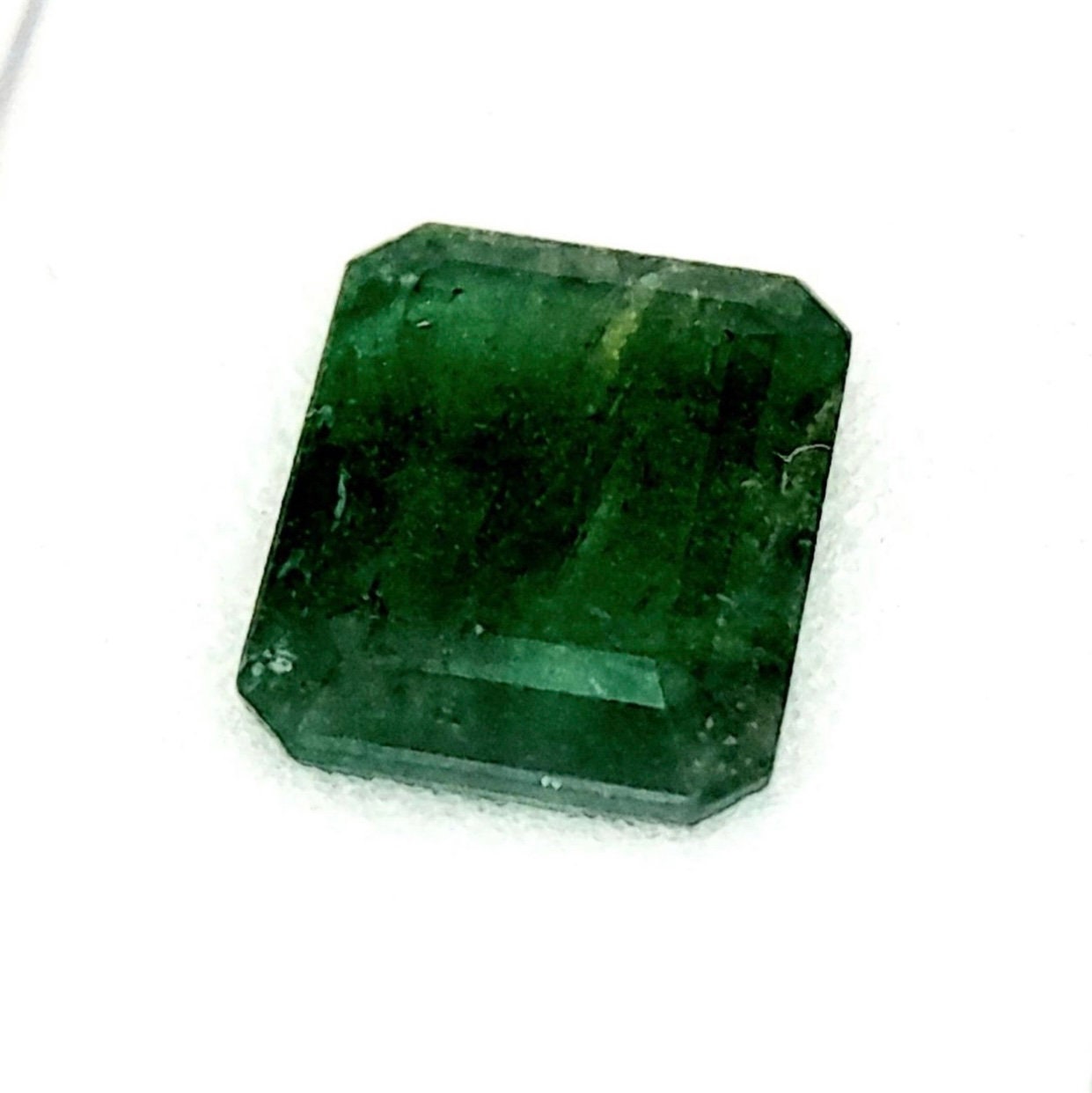 1.75ct Zambian Natural Emerald AIG milan sealed cert