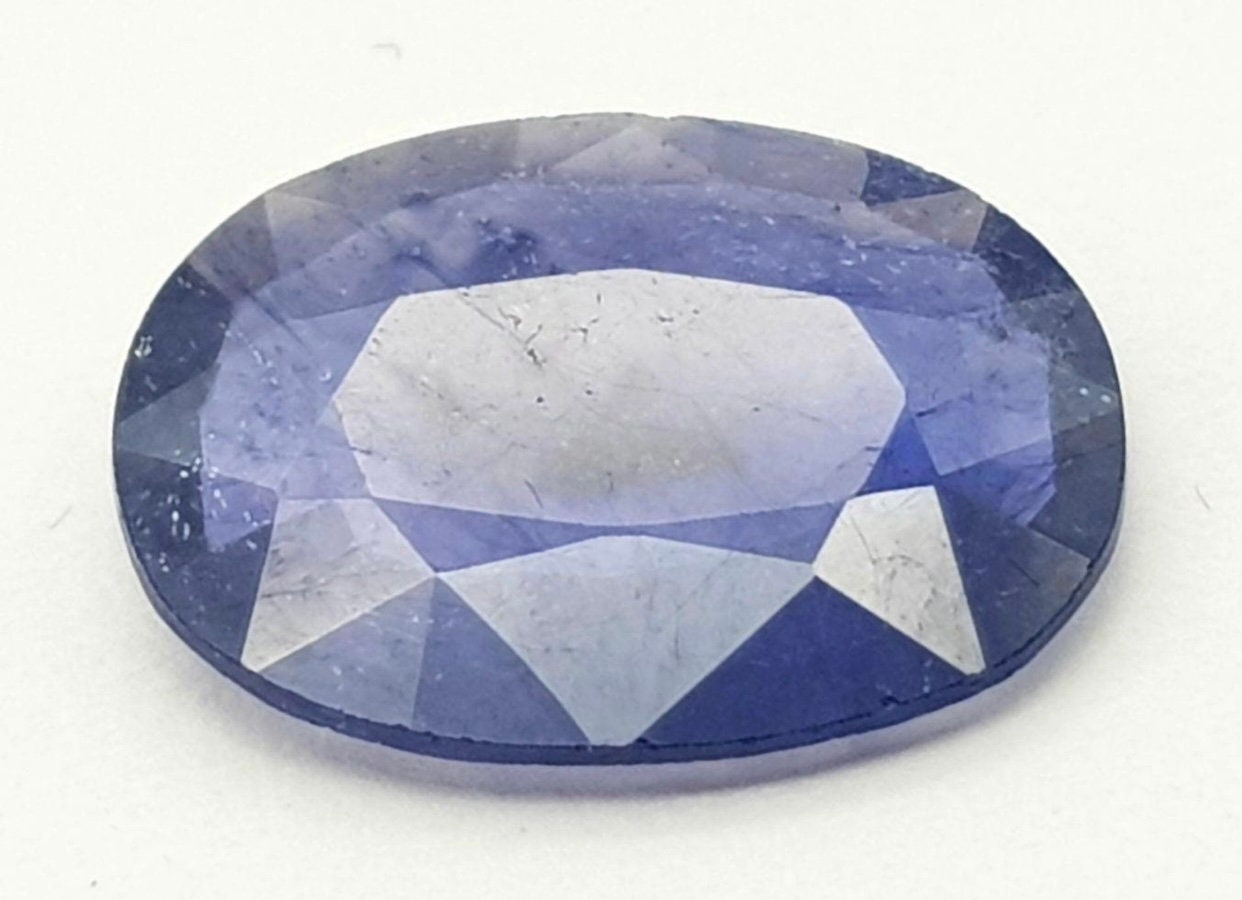 4.90ct natural Sri Lankan blue sapphire oval cut with GLI Cert