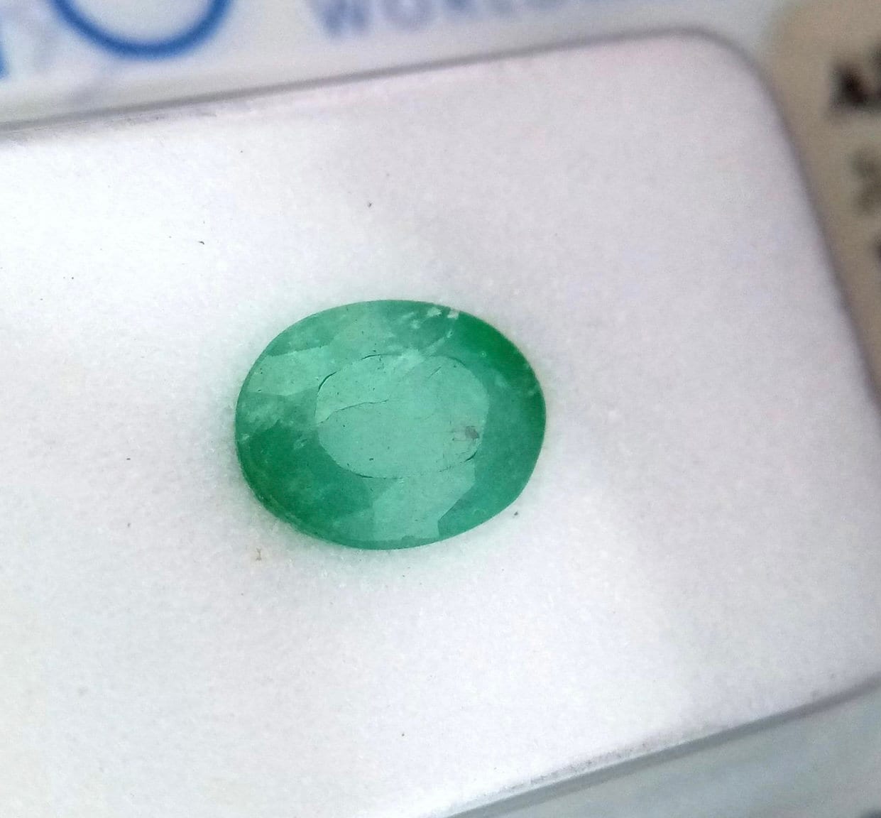 0.72 ct Zambian Natural Emerald AIG milan cert sealed