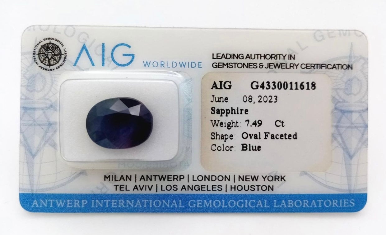 7.49ct Natural Blue Sapphire sealed AIG cert