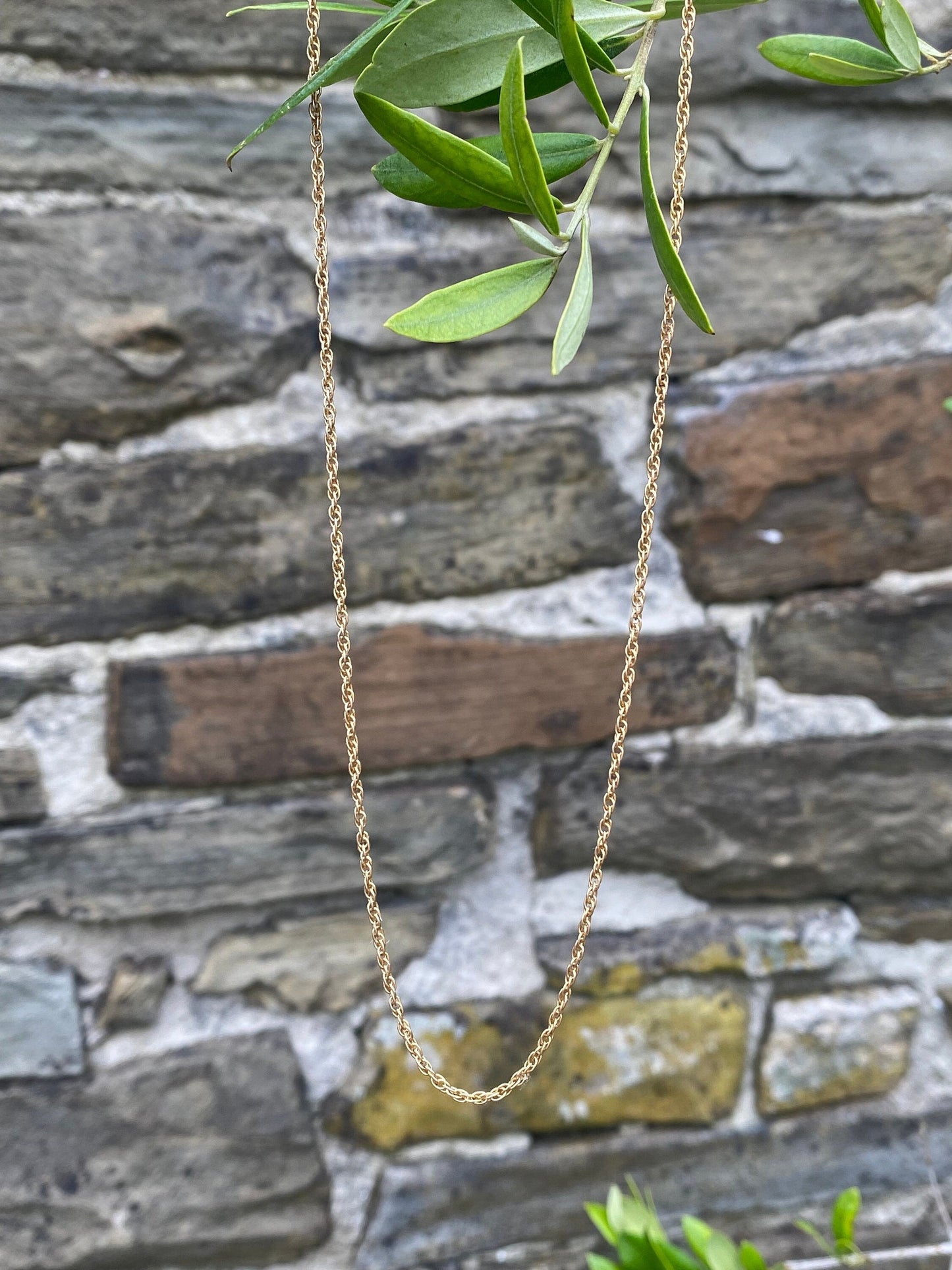 Prince of Wales Gold Chain Link necklace