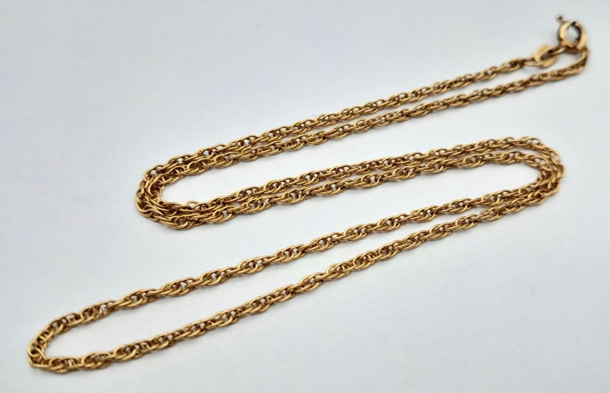 Prince of Wales Gold Chain Link necklace