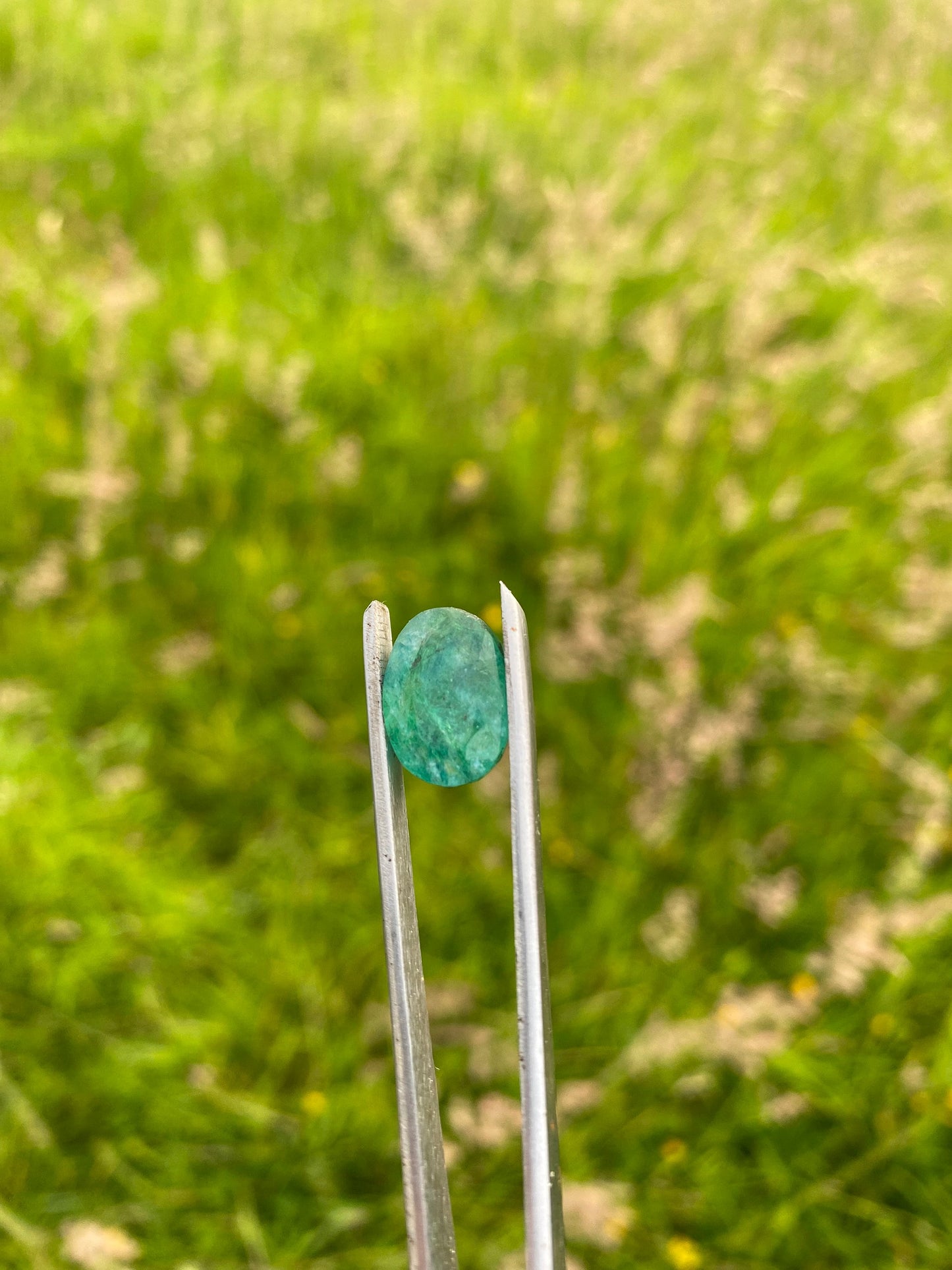 7.70ct Natural Emerald Gemstone